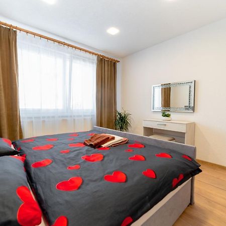 Apartman Discreet Kysucke Nove Mesto Екстериор снимка