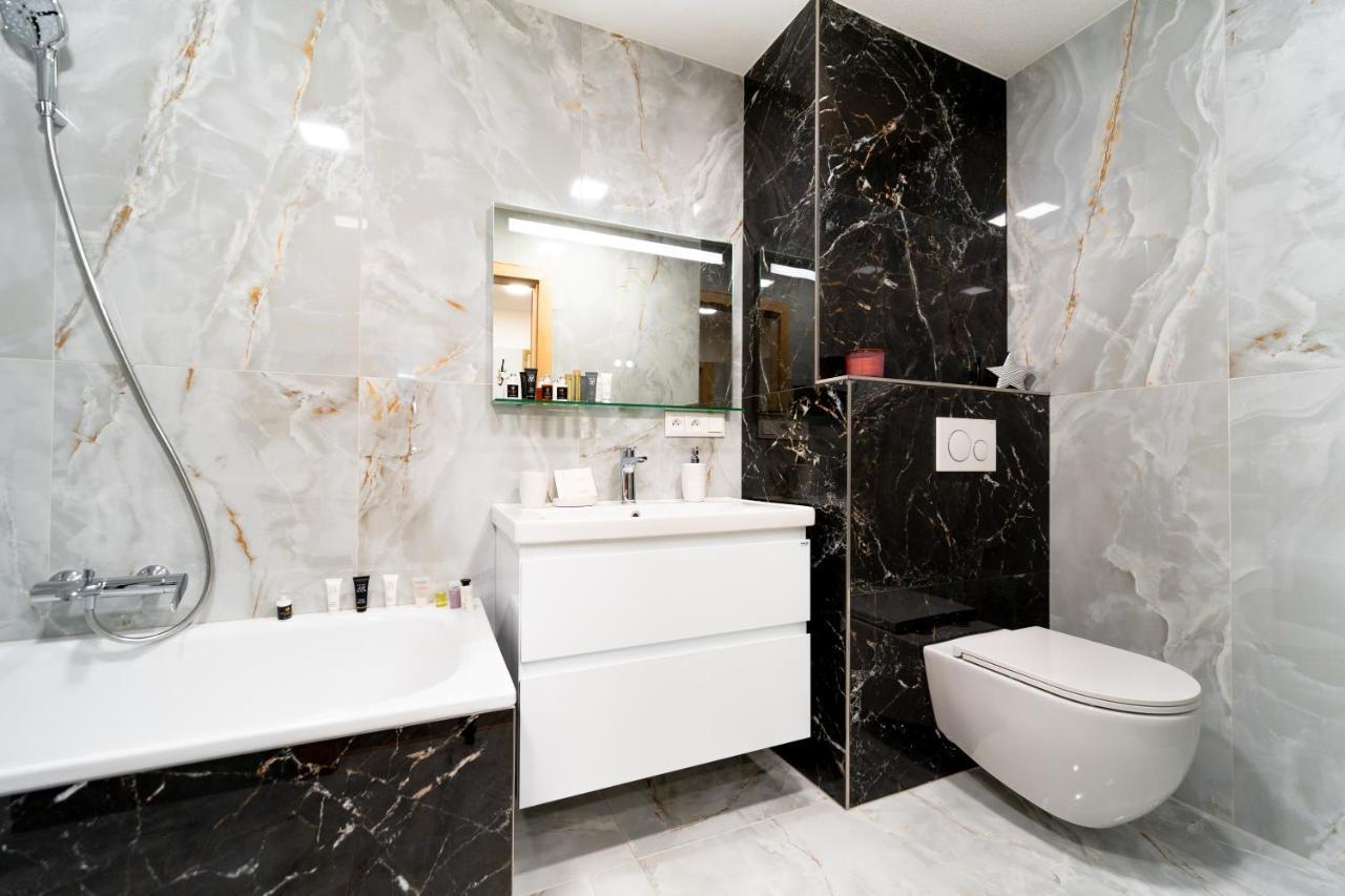 Apartman Discreet Kysucke Nove Mesto Екстериор снимка