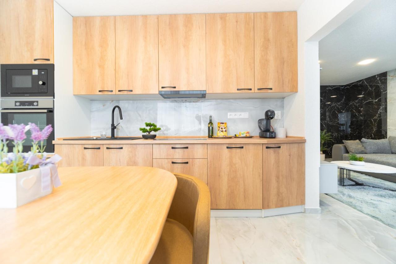 Apartman Discreet Kysucke Nove Mesto Екстериор снимка